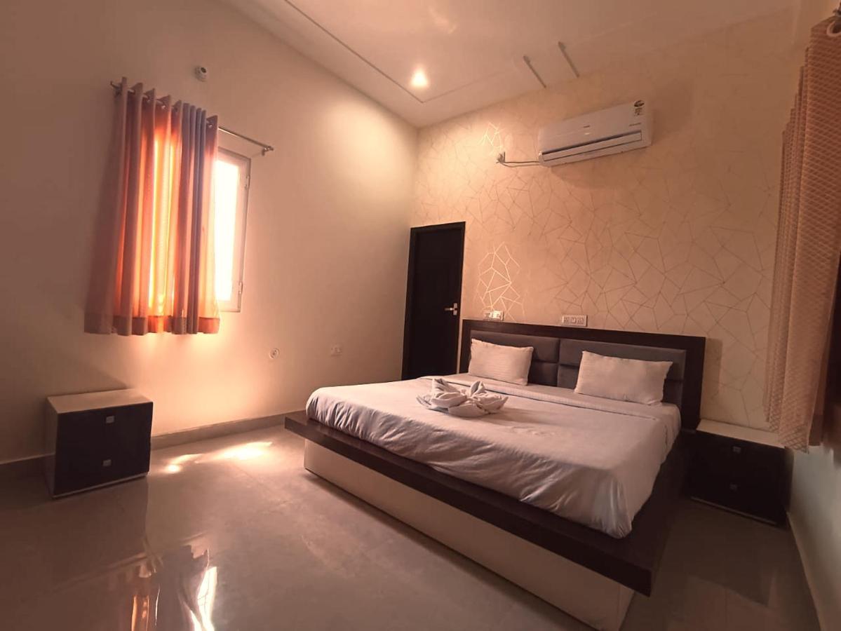 Hotel The Hare Krishna Ambiance *